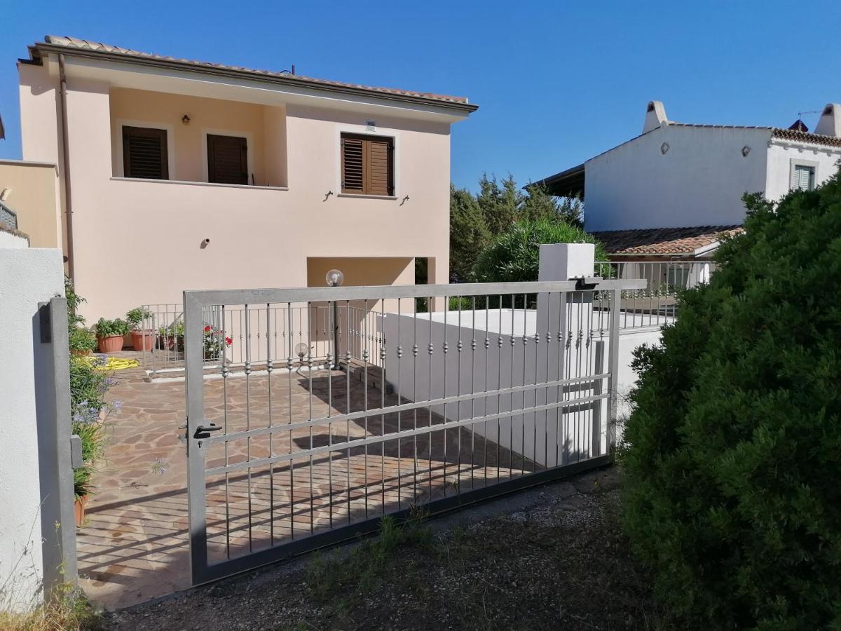 Casa Vacanze Villa Rosa กาลาโกโนเน ภายนอก รูปภาพ
