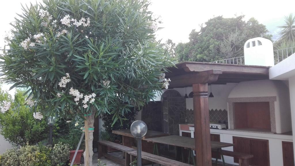 Casa Vacanze Villa Rosa กาลาโกโนเน ภายนอก รูปภาพ